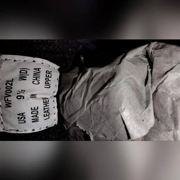 Propet Shoes - Picture 5 of 6